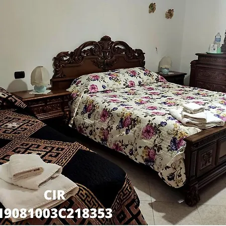 Casa Maiorana فندق مبيت وإفطار *